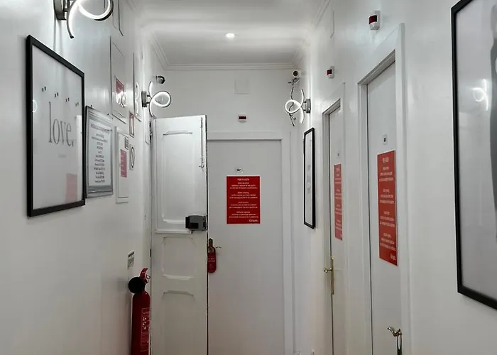 Apartamento Bernardim Ribeiro - 5ª Andar Pansiyon Lisboa