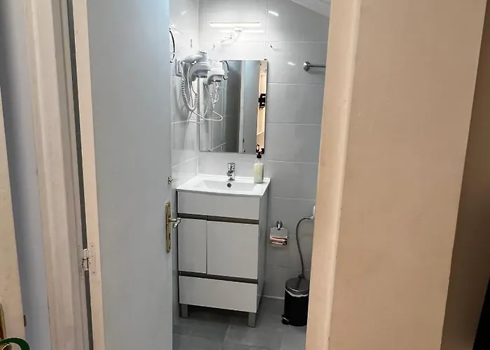 Apartamento Bernardim Ribeiro - 5ª Andar Séjour chez l'habitant Lisboa