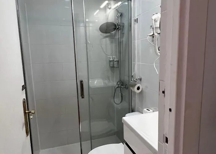 Séjour chez l'habitant Apartamento Bernardim Ribeiro - 5ª Andar *