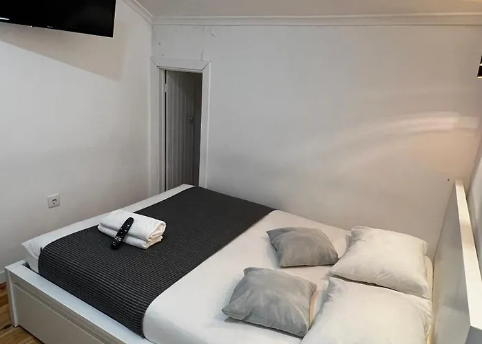 Apartamento Bernardim Ribeiro - 5ª Andar